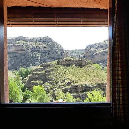 Del Adarve Hotel