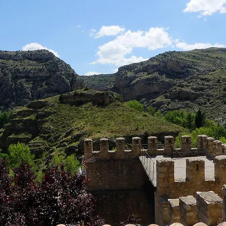 Hotel Del Adarve