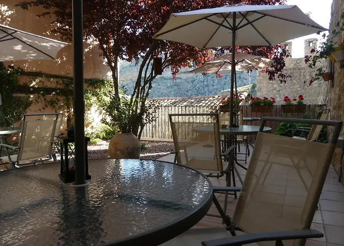 Del Adarve Albarracín